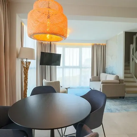 Porta Mare Active & 리조트 *